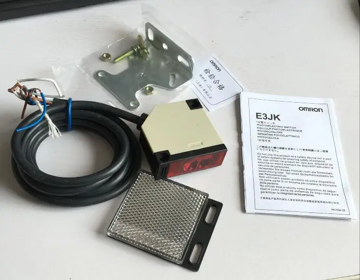 E3JK-R4M1 90-240VAC световозвращающий фотоэлектрический датчик переключатель приближения 2 м кабель