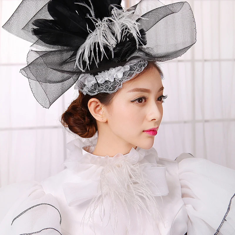 Classical White and Black Two Piece Theater Ball Gown Elegance Queen Dress (5)