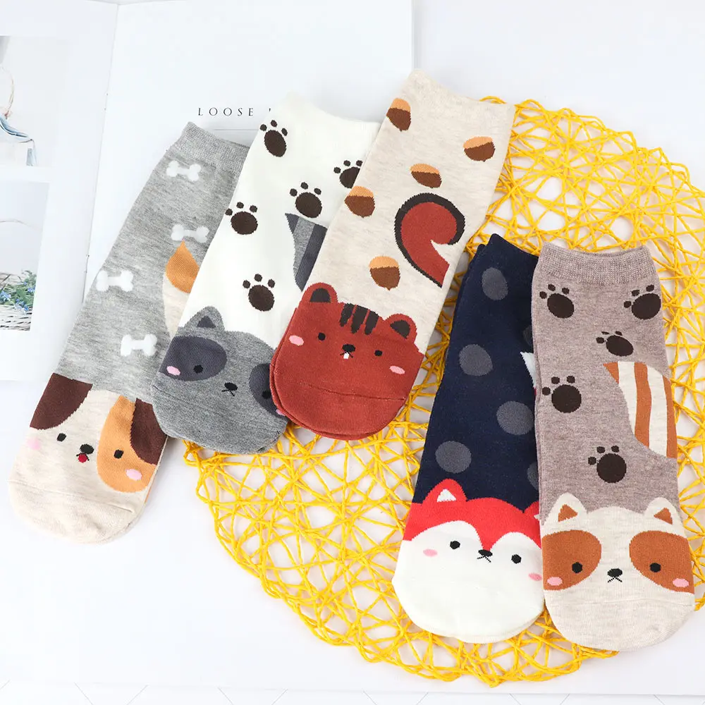 1 пара, милые носки с рисунками из мультфильмов, женские хлопковые теплые забавные модные носки унисекс с рисунками кошек, собак и животных, рождественские носки