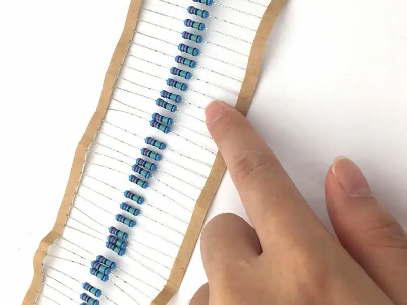 MCIGICM 100pcs 1/2W Metal film resistor 0.5 w 0.33R-2.2M ohm resistors 1K 10K 100K