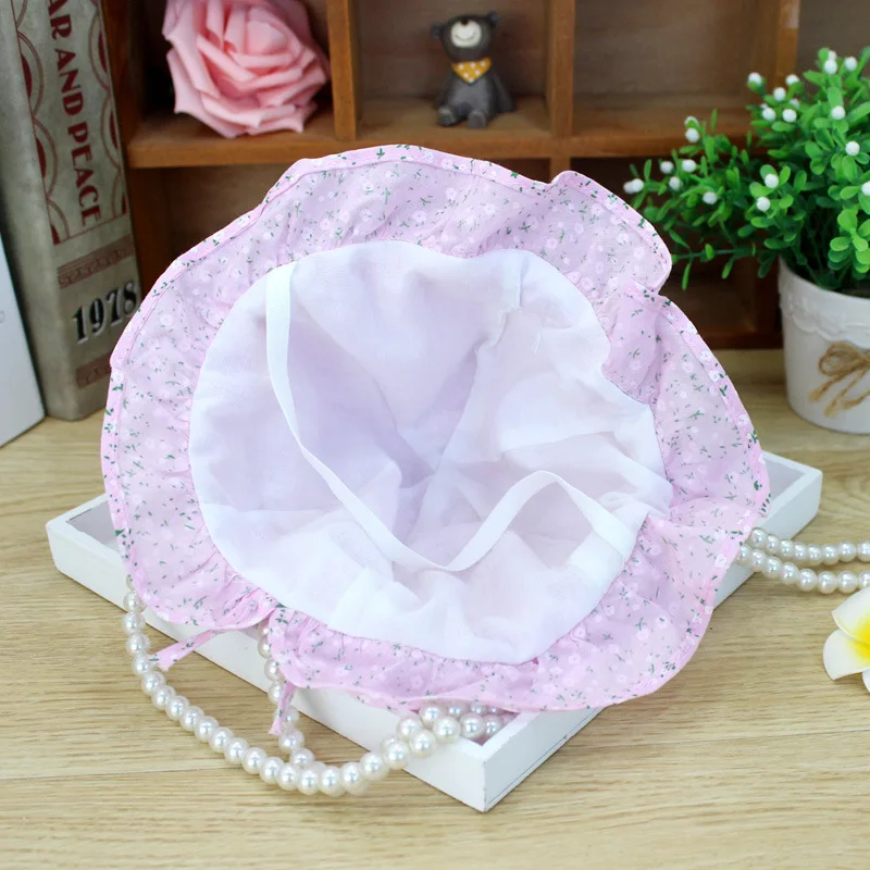 3213770658_857633606