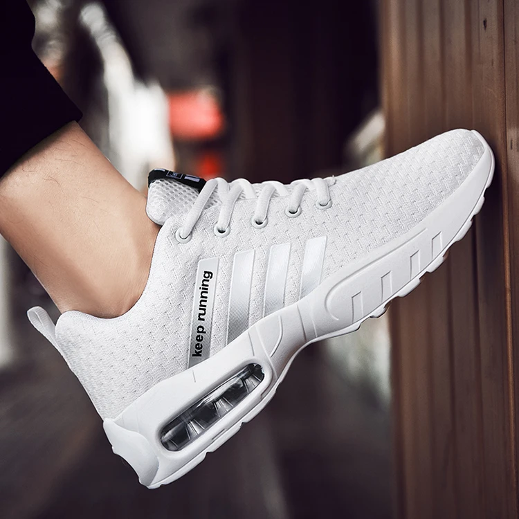 SNEAKERS (64)