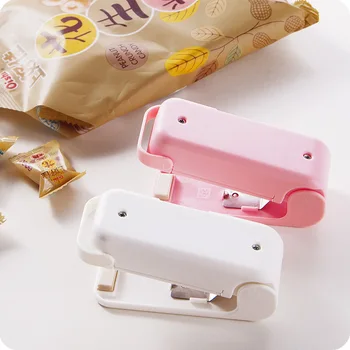 

Home portable mini sealing machine Food plastic sealing machines snacks plastic bag household hand pressure sealing machine 2018
