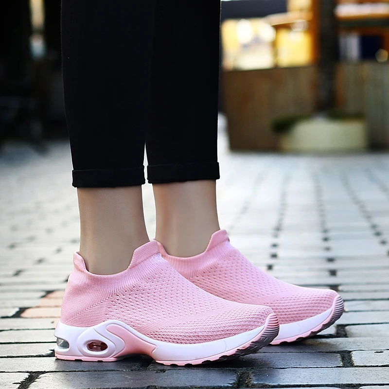 Весенние женские кроссовки на плоской подошве, без застежки, на платформе, черные дышащие, носок с отверстием, кроссовки 1839 - Цвет: 1858-pink