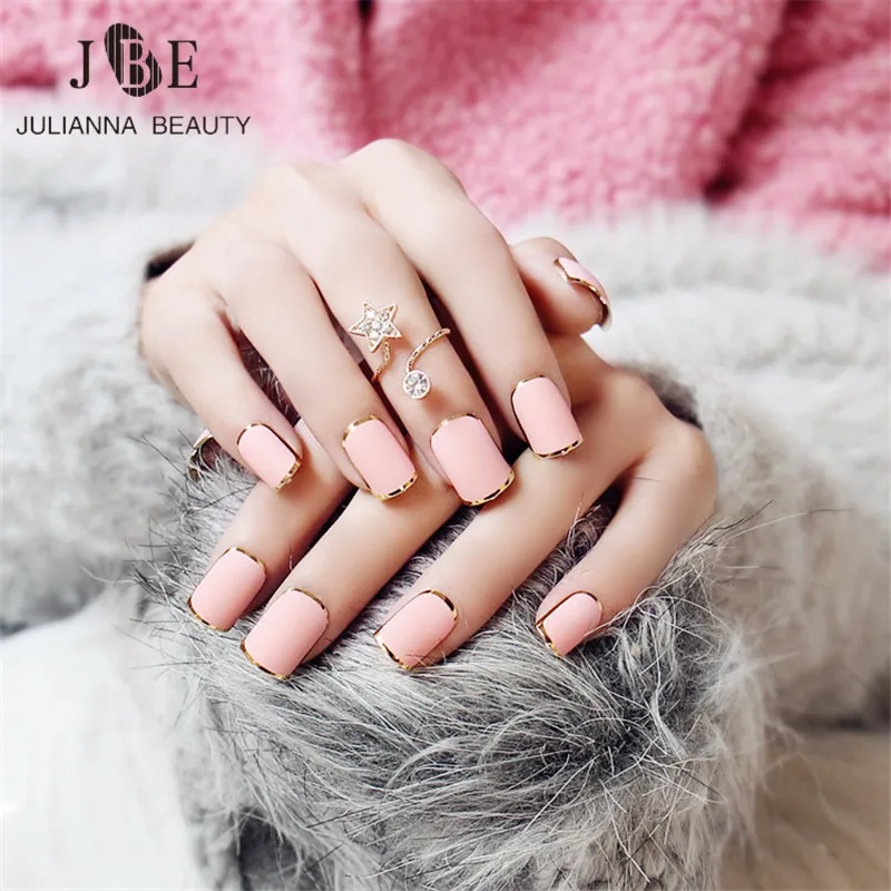 

24PCS/set Natural Pink Matte Elegant Fake Nail Fairy Style Pretty Short Gold Edge Fashion False Nail Art Tips Manicure Nail Art