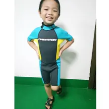 Гидрокостюмы Молодежный Премиум Молодежный короткий сердечник теплый детский 2,5 мм неопрен ребенок плавать Серфинг Дайвинг-УФ Защита