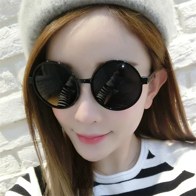 

Oculos De Sol Feminino Sunglasses Women Elegant Rhinestone Ladies Sun Glasses Female Sunglasses Oculos De Sol Shades With Case