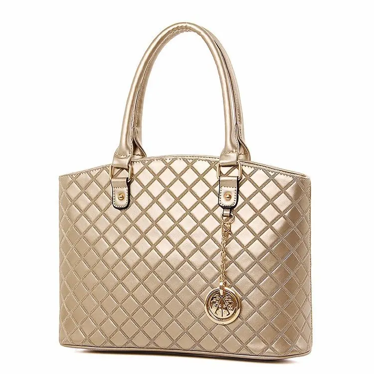 

Female bag 2019 new fashion child bag shoulder slanting handbags rhombic simple ladies big bag Europe and America wild tide bag
