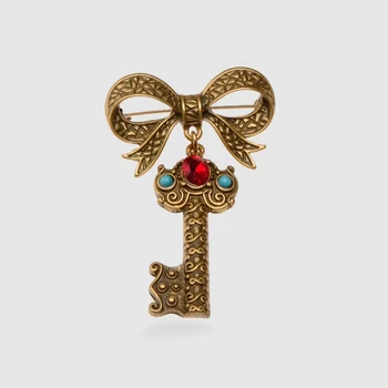 

Amorita boutique vintage design bowknot and key brooches