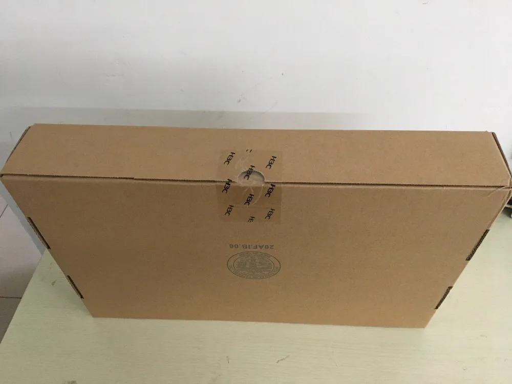 

SOHO-S1050T-CN 100 M48 + 2 MHz Uplink Switch Joint Insurance