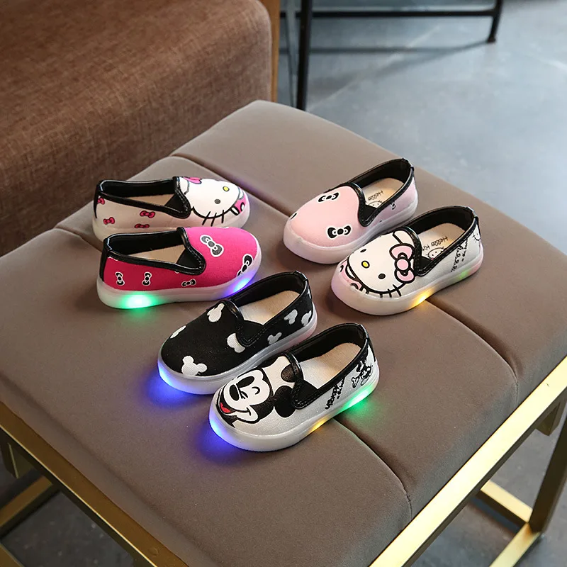 Cartoon Slip on LED baby casual shoes Lovely comfortable infant tennis Fashion solid baby footwear rubber boys girls shoes