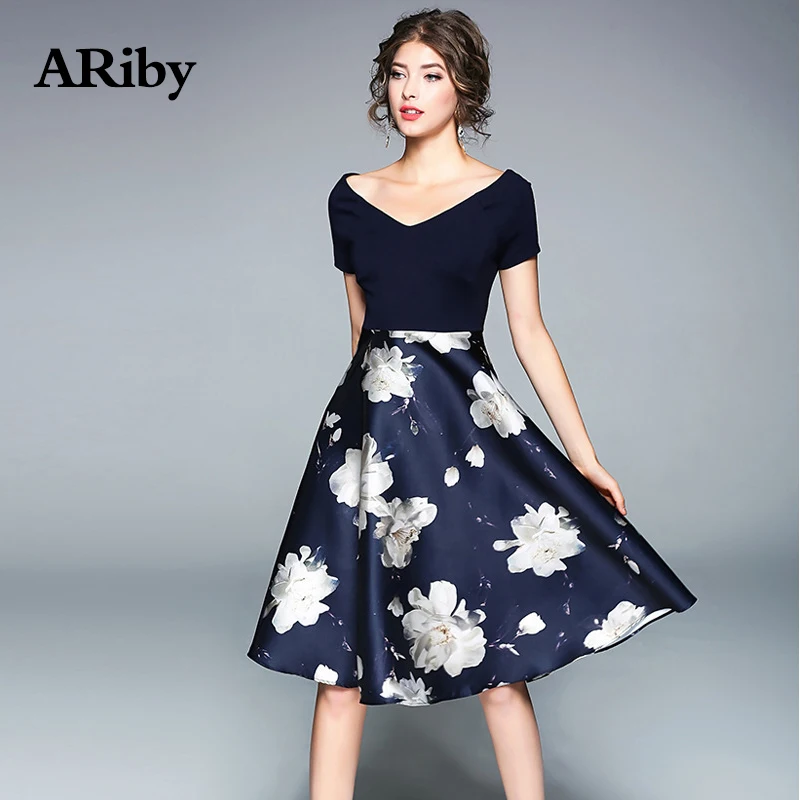 Women Dress Party Elegant Dress 2019 Summer Fashion High Street V-collar Short Sleeve Slim Printed+Solid Patchwork A-Line Dress Women Dress Party Elegant Dress 2019 Summer Fashion High Street V-collar Short Sleeve Slim Printed+Solid Patchwork A-Line Dress