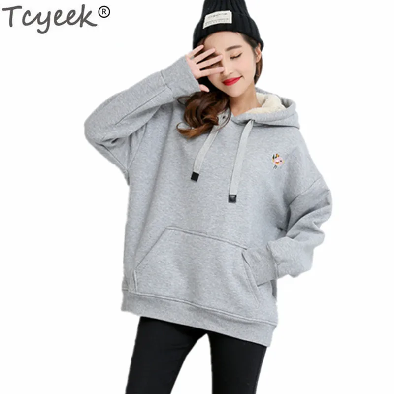 

Tcyeek 2019 New Fashion Autumn Women Hooded Sweatshirt Lambs Velvet Long Sleeve Hoodies Ladies Winter Tops Sweatershirts LWL493