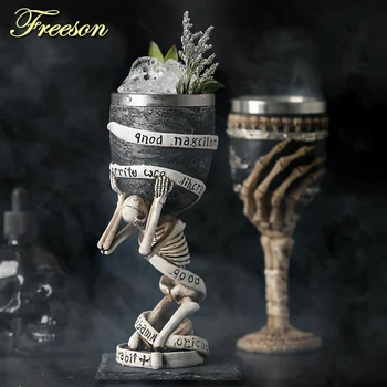 

Horrible Resin Stainless Steel Skull Goblet Retro Claw Wine Glass Gothic Cocktail Glasses Wolf Whiskey Cup Party Bar Drinkware