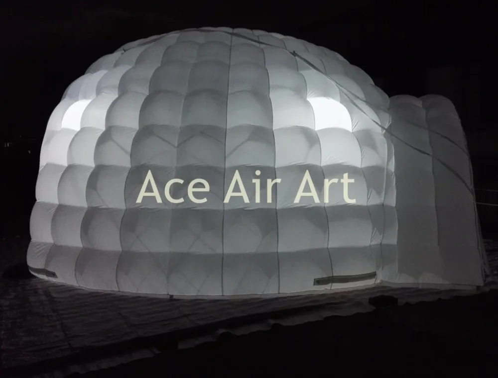 White portable outdoor dome inflatable bar tent/Inflatable Luna tent