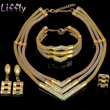 Nova Dubai Jóias de Ouro Define Três Cores Tone Colar Pulseira Anel de Cristal de Luxo Conjunto de Jóias De Casamento Africano(China)