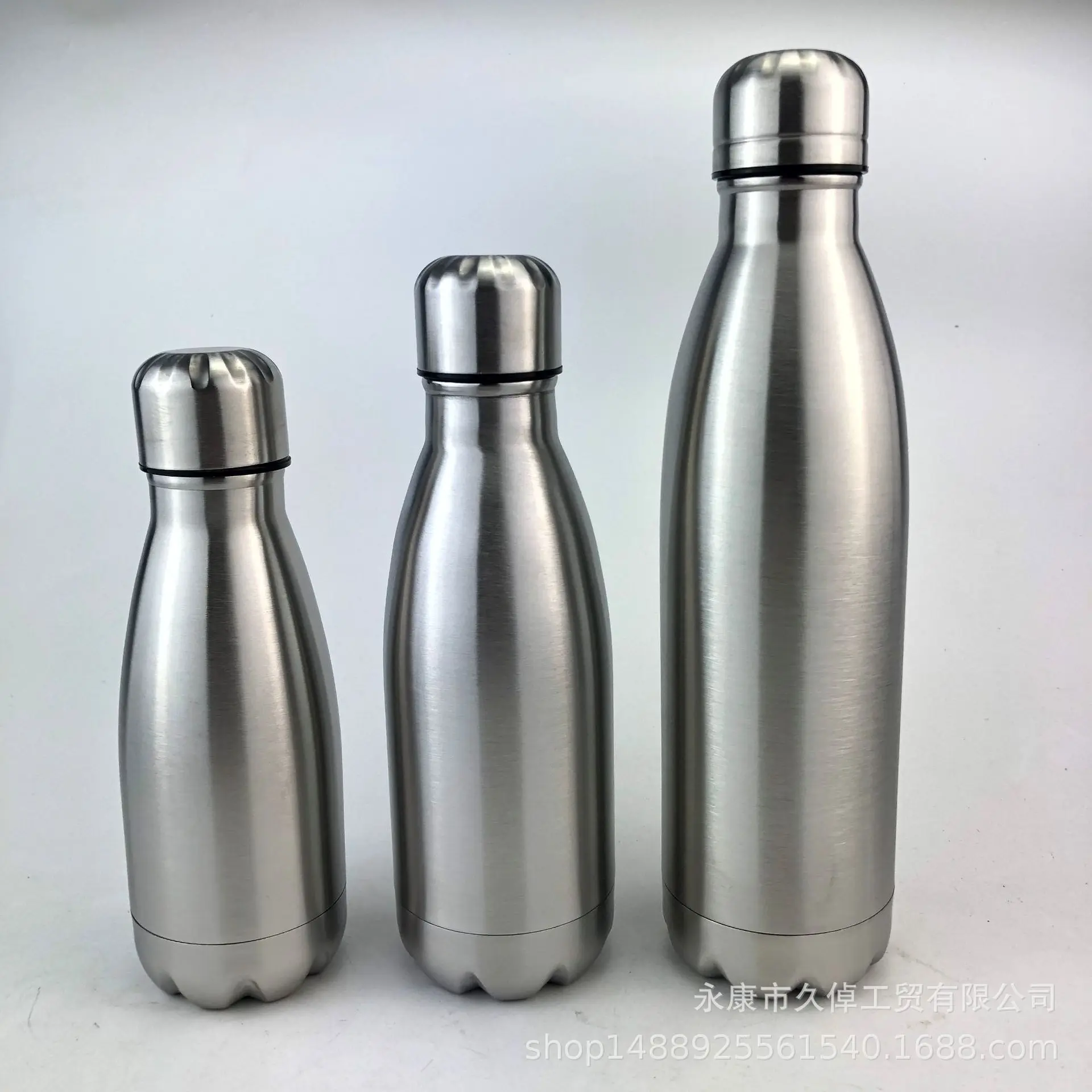 350ML/750ML Stainless Cola Motion Sports Water Bottle Rugged Water Cup Monolayer Metal Color Cola Drink Bottle Drinkware - Цвет: Can be customized