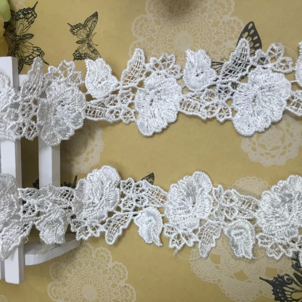 Free Shipping 15Yards 4.5cm Width White Cord Lace Trims Cool Floral
