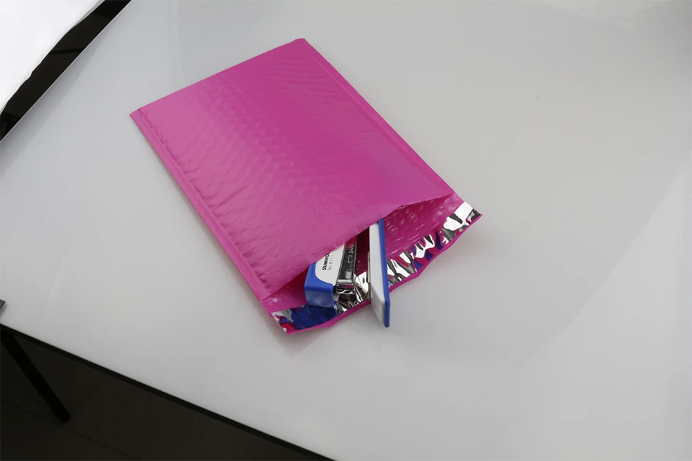 8.5x11 дюймов 235*280 мм поли пузырь mailer Pink self Seal мягкие конверты упаковка из 10