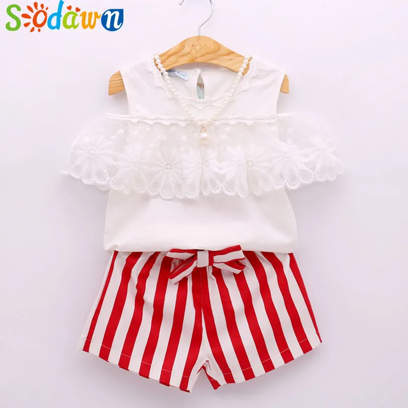 Sodawn для девочек комплекты Новая детская одежда, детская одежда, пуловер, белый Кружевная рубашка+ красные шорты в полоску комплект одежды из 2 предметов