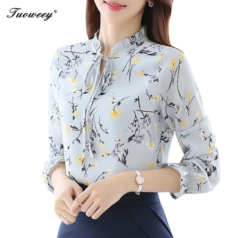 

2019 Summer Floral Printed female blouse shirt Casual O-Neck shirt bow 3/4 sleeve blouse women OL Elegant top blusas With bow