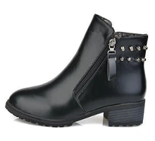 Nice autumn brand pointed toe women’s ankle boots new fashion zipper casual woman boots low heels martin boots Fashion