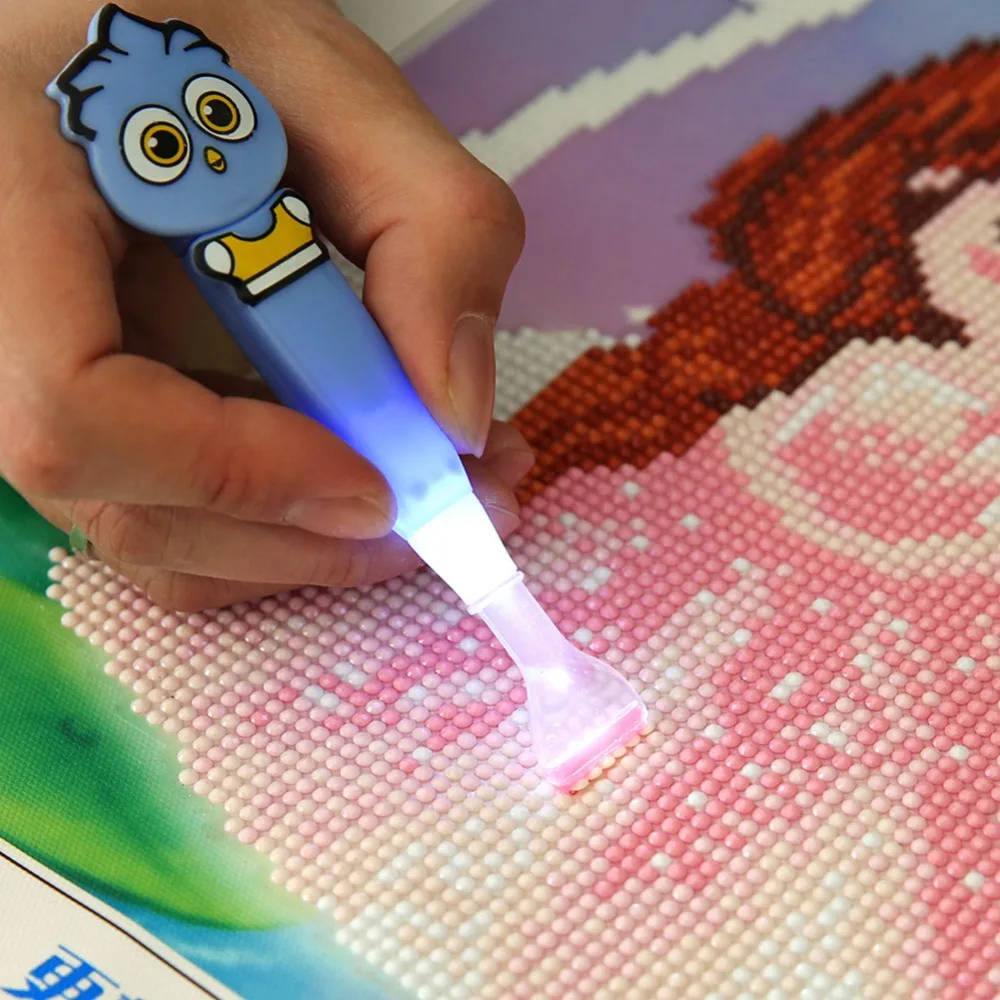

Single/Six Heads Multi-use Diamond Painting Luminous Point Drill Pen Cross Stitch LED Drill Pens Without Button Battery 4 Styles