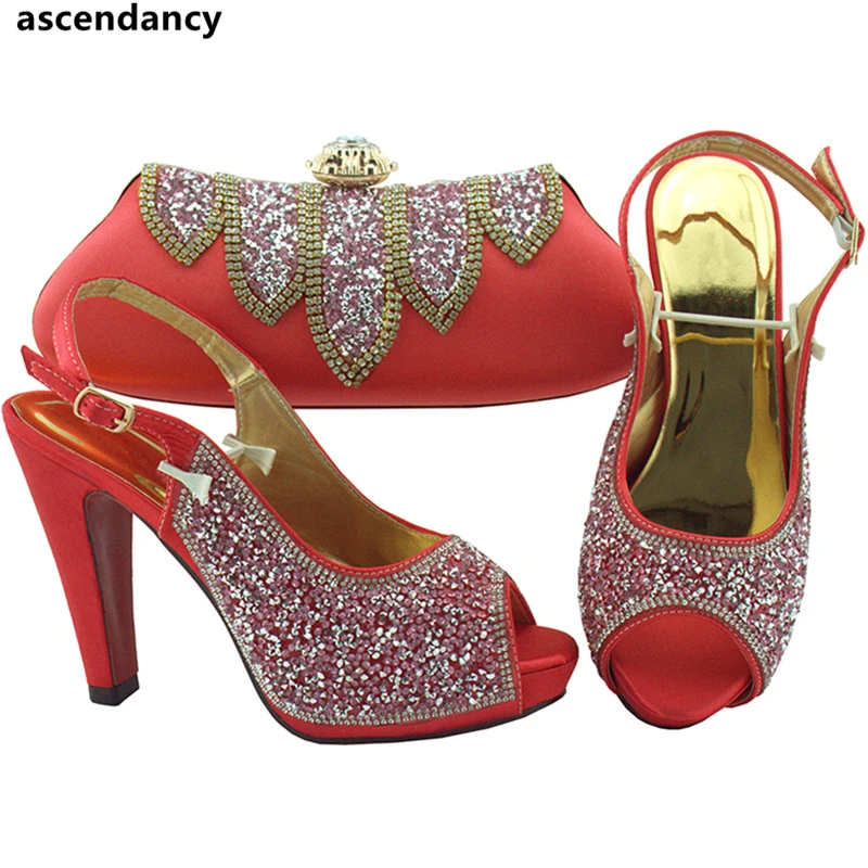 Schoenen En Tas Set Afrikaanse Sets 2019 Nieuwe Collectie Versierd Met Rhinestone Italiaanse Designer Vrouw Schoenen En Tassen Bijpassende Set Schoenen En Tas Set Afrikaanse Sets 2019 Nieuwe Collectie Versierd Met Rhinestone Italiaanse Designer Vrouw Schoenen En Tassen Bijpassende Set