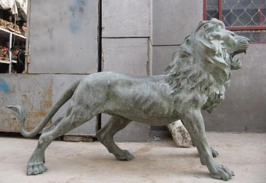 

wholesale factory 32 China ancient Bronze Copper talisman roaring ferocity Lion Statue Sculpture 25% off