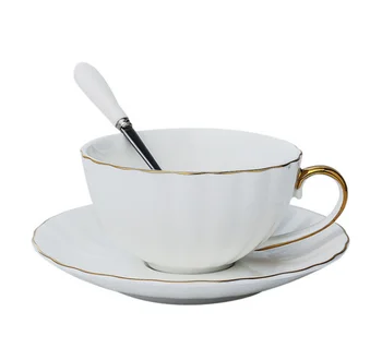 

Creative Ceramic Coffee Cup English Afternoon Tea Cup Latte Cappuccino Cup Mugs Drinkware Set Saucers Spoons For Gift LFB840