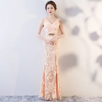 

Fashion Women Full Length Improved Cheongsam Slim V-Neck Evening Dress Flower Lace Classic Banquet Dresses Stage Show Gowns