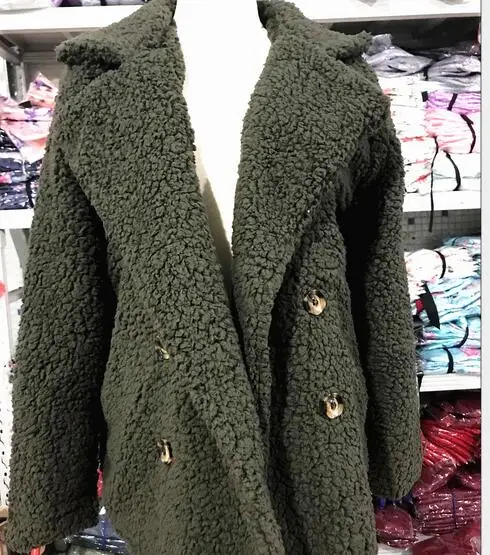 Осень и зима новая женская плюшевая куртка на пуговицах с отворотами и карманами Топ