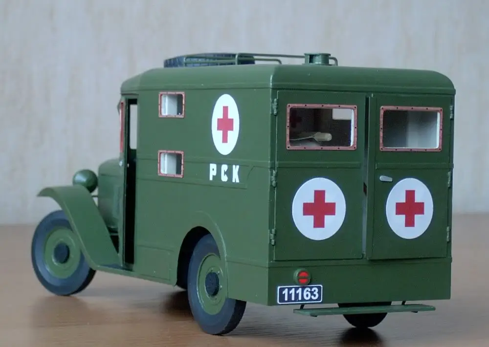 

DIY Paper Model Polish Army Ambulance Cws T-1 WW II Boy Gift Papercraft 3D Puzzle