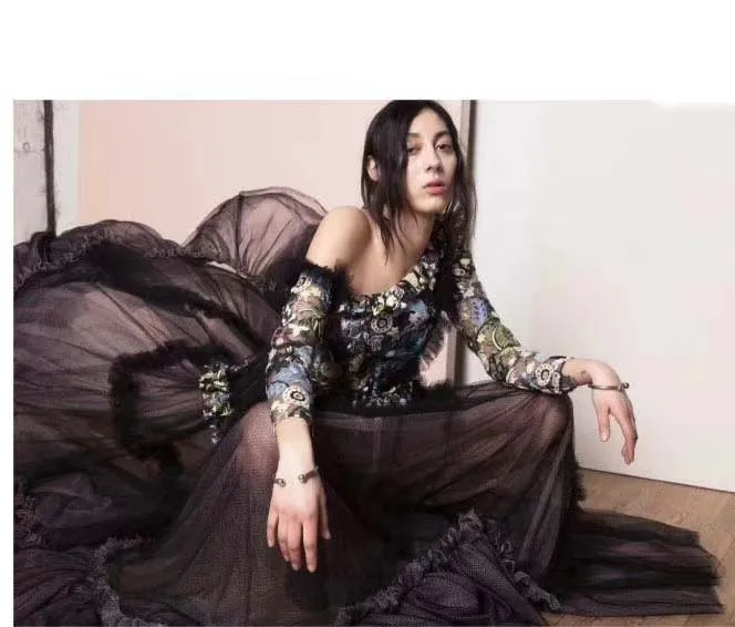 2018 Mode jurk vrouwelijke sexy vintage vestidos elegante vestido de festa vadim borduren jurken voor vrouwen herfst kleding 2018 Mode jurk vrouwelijke sexy vintage vestidos elegante vestido de festa vadim borduren jurken voor vrouwen herfst kleding