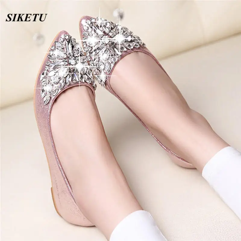Женские свадебные туфли с острым носком повседневные на низком каблуке стразы L *