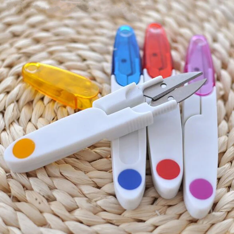

2pcs Useful U-shaped embroidery scissors with lid Clippers nipper Snip Thread Cutter for Cross Stitch diy sewing accessories