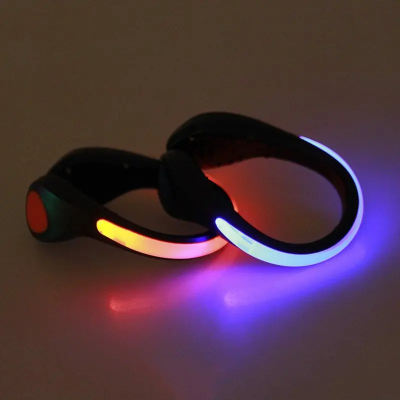 LED مضيئة حذاء كليب مكبر صوت لاسلكي بالبلوتوث LED مضيئة ليلة تشغيل حذاء سلامة مقاطع رياضة الدراجات ضوء تحذير السلامة