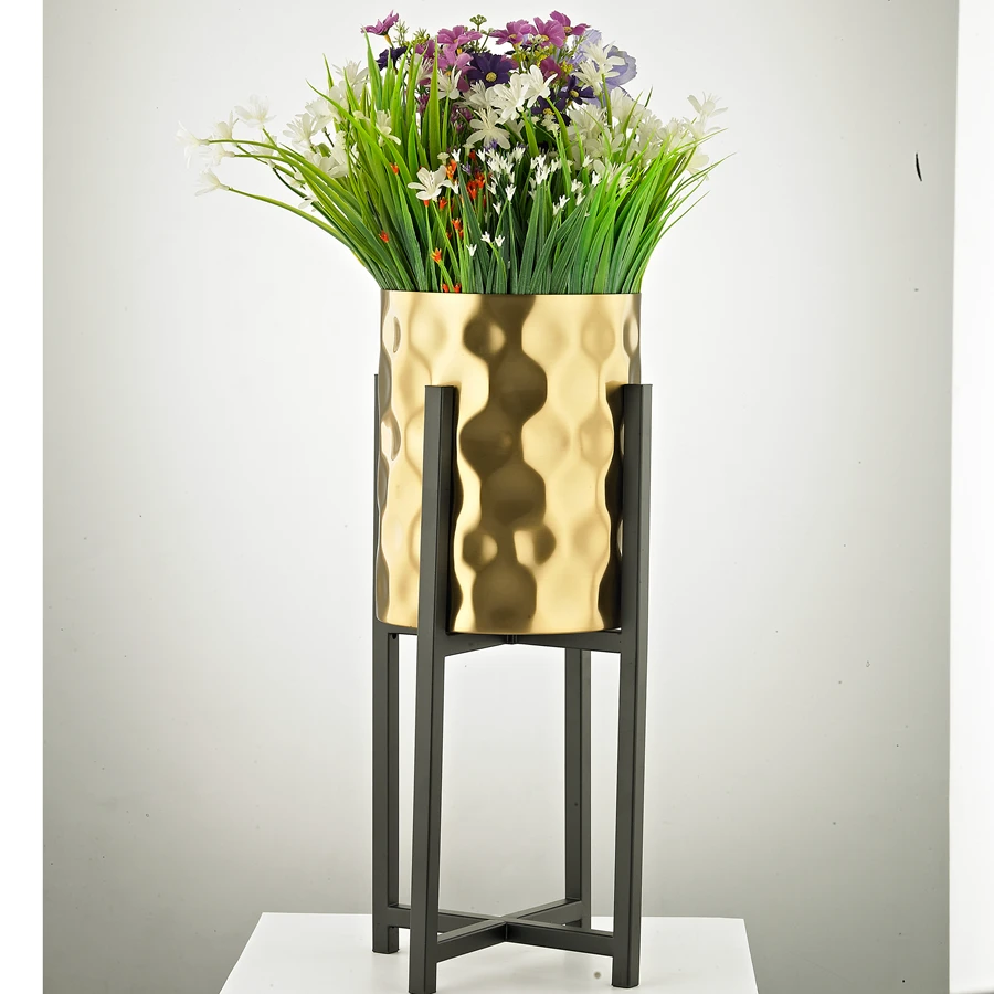 Europe Tabletop Vases Metal Flower Vases Modern Minimalist Fashion