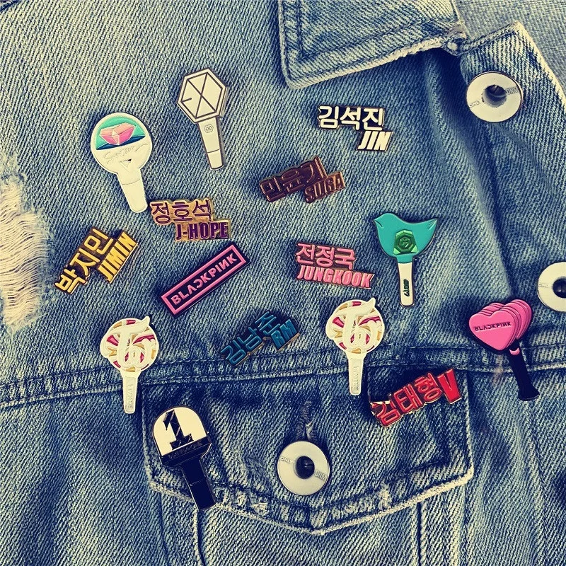 Черный Розовый Exo Jungkook Suga V Jimin Jin Rm Металл дважды хочу один значок Pin Lightstick Pin задний значок нагрудный знак брошь K-pop