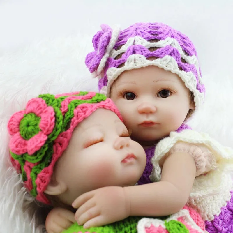 Новый Reborn куклы дети 45 см свитер платье девушка реалистичные игрушки куклы хлопок тела младенца силиконовые куклы для новорожденных и