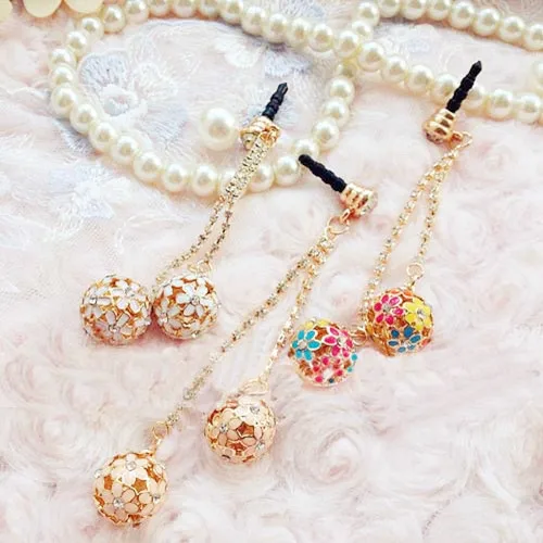 

Color Drop Oil Embroidered Ball Design Anti Dust Plug For Iphone6 6s For Samsung S6 For Xiaomi And All 3.5mm Earphone Jack Plug