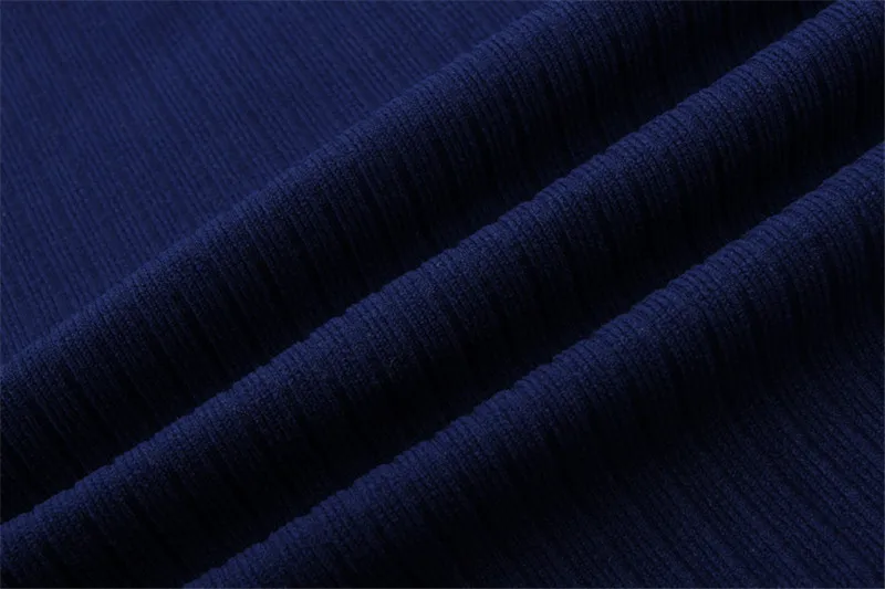 4455098991_1462654320