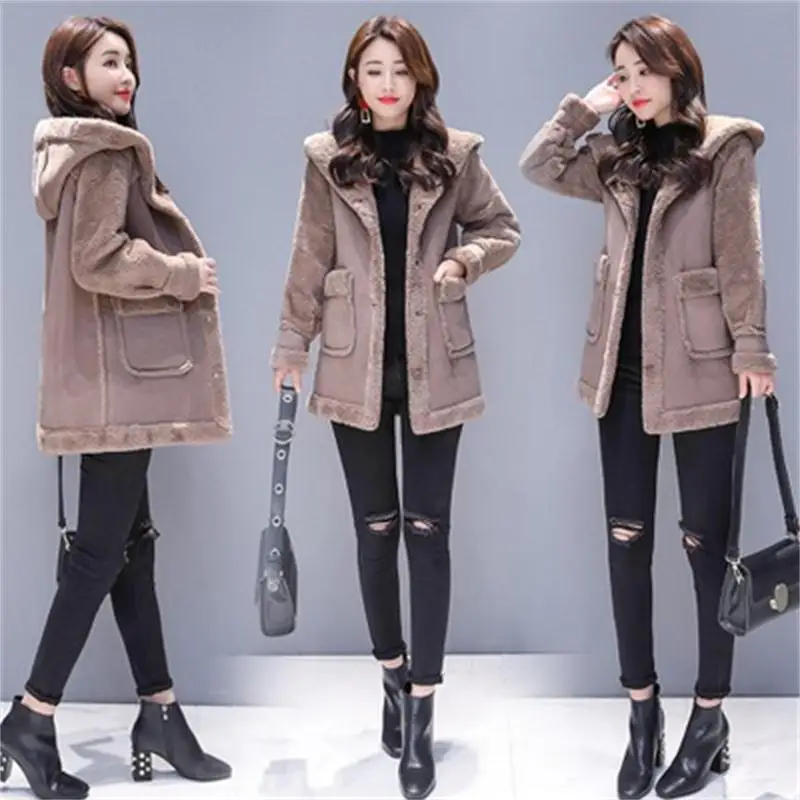 

Fashion women's lamb fur coat female autumn and winter new women's loose hooded artificial deer skin coat wild winter Ms