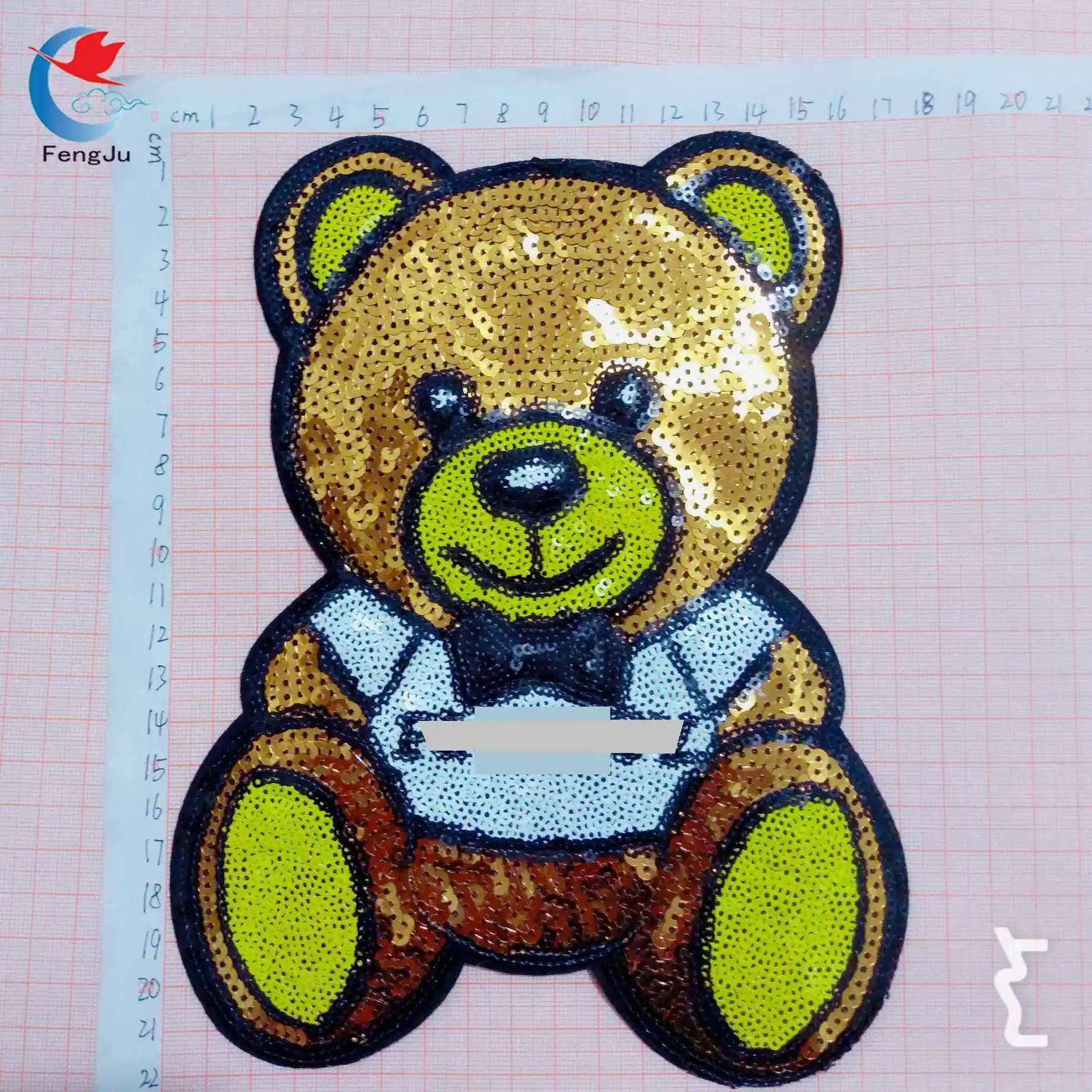 

FengJu 1pc Bear Sequined Patches for Clothes T-shirt Iron on/sew on Patches Decorative Patches Sewing Repair Decoration fabric