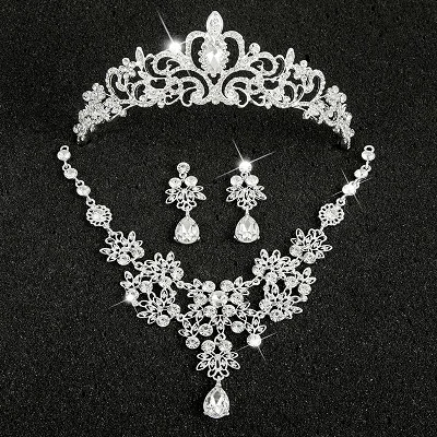 Hot Sale Sliver Plated Rhinestone Crystal Necklace+Earrings+Tiara 3pcs Jewelry Set For Bride Bridal Wedding Accessories (7)