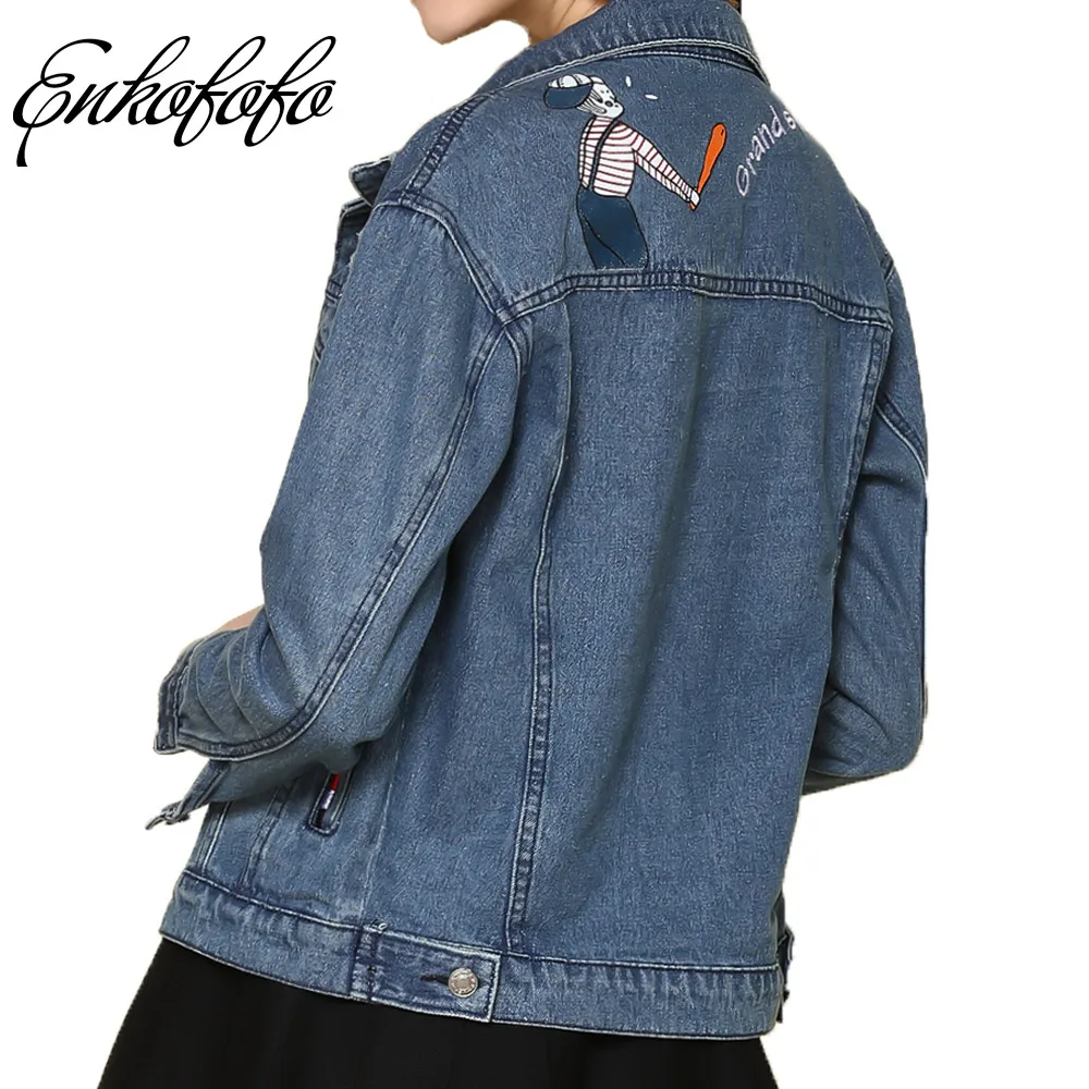 bordado em jaqueta jeans