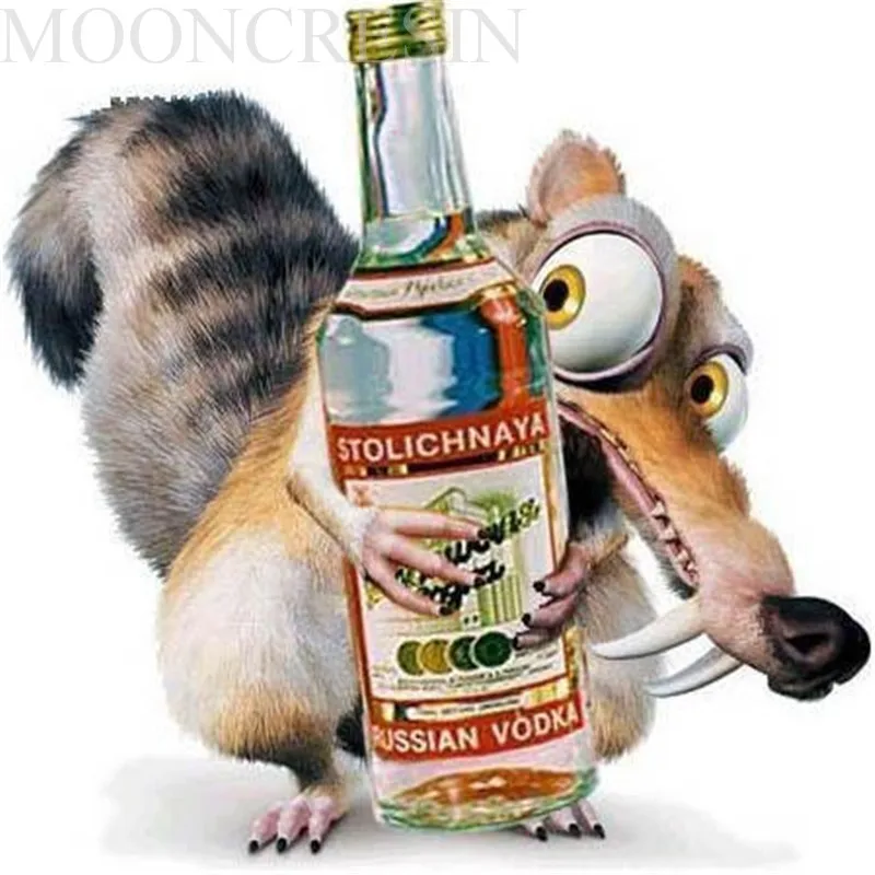 

5D Diy Diamond Painting Cross Stitch Squirrel Who Likes To Drink Diamond Embroidery Full Round Mosaic Decoration Resin Stickers