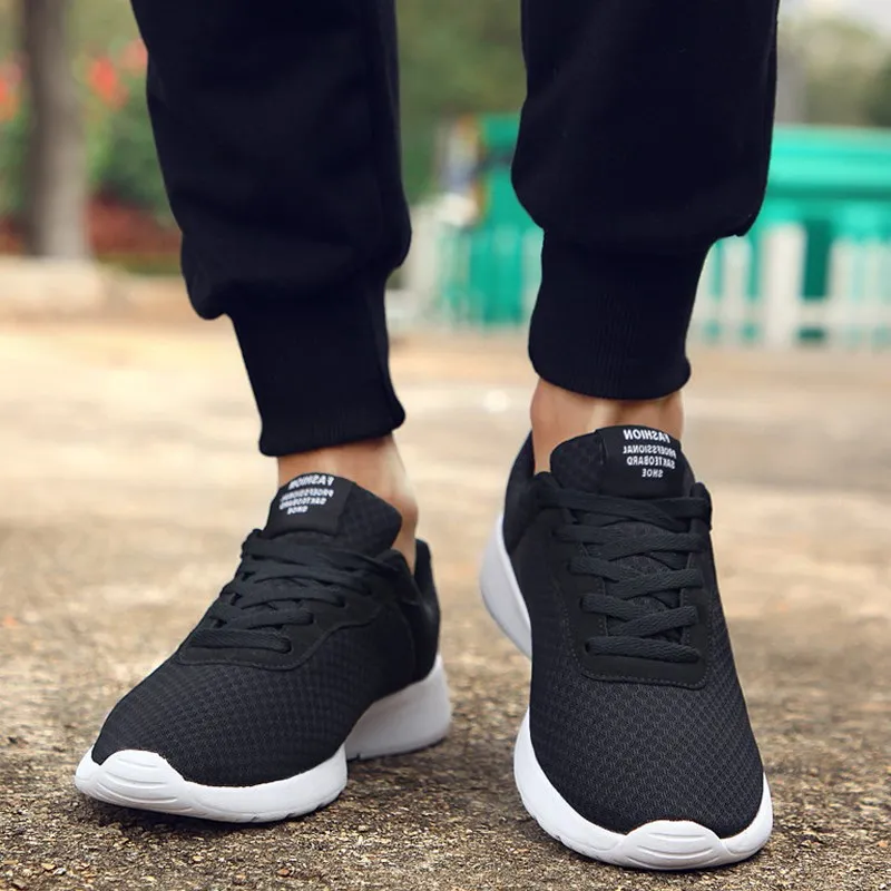 

2019 summer new large size 35-44 fashion men's black casual shoes white sports shoes lightweight breathable mesh shoes
