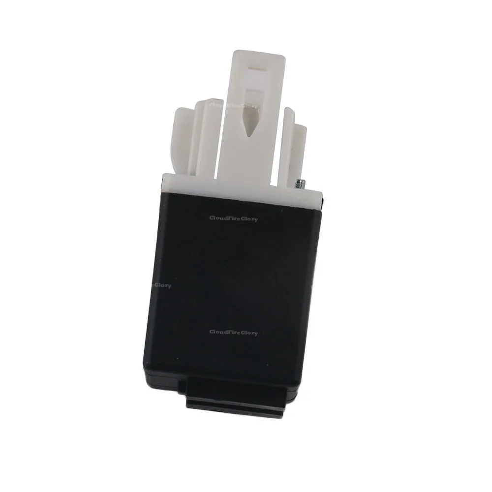 Fuel pump relay B5B4-18-821 Fuel Pump Relay For Mazda 323 Family For Mazda Premacy MX-5 Demio And Miata