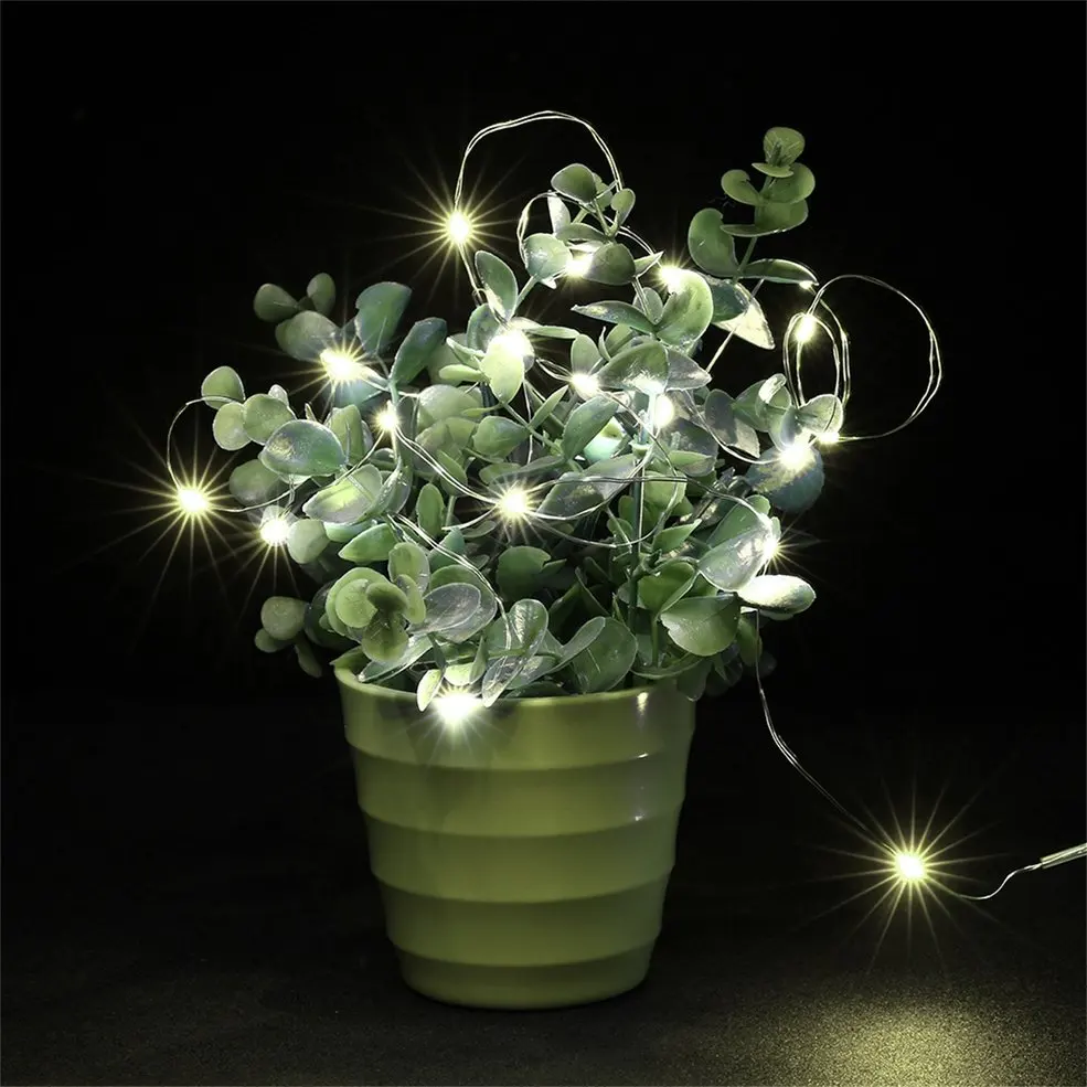 

10pcs High Efficient 10M 100 LED 3AA Battery Silver Wire Decorative String Light